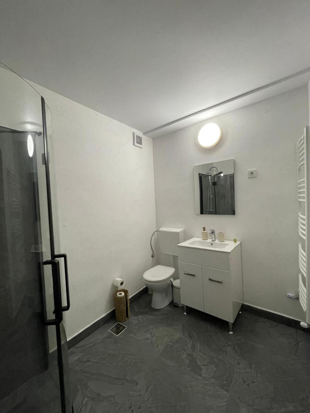 Aminah House Villa Constanta Exterior photo
